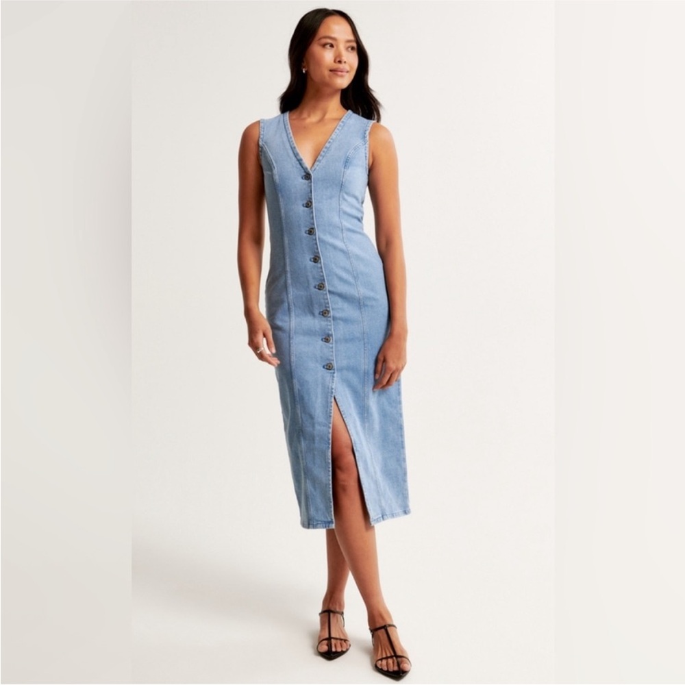 The A&F Mara Vest Midi Dress xs